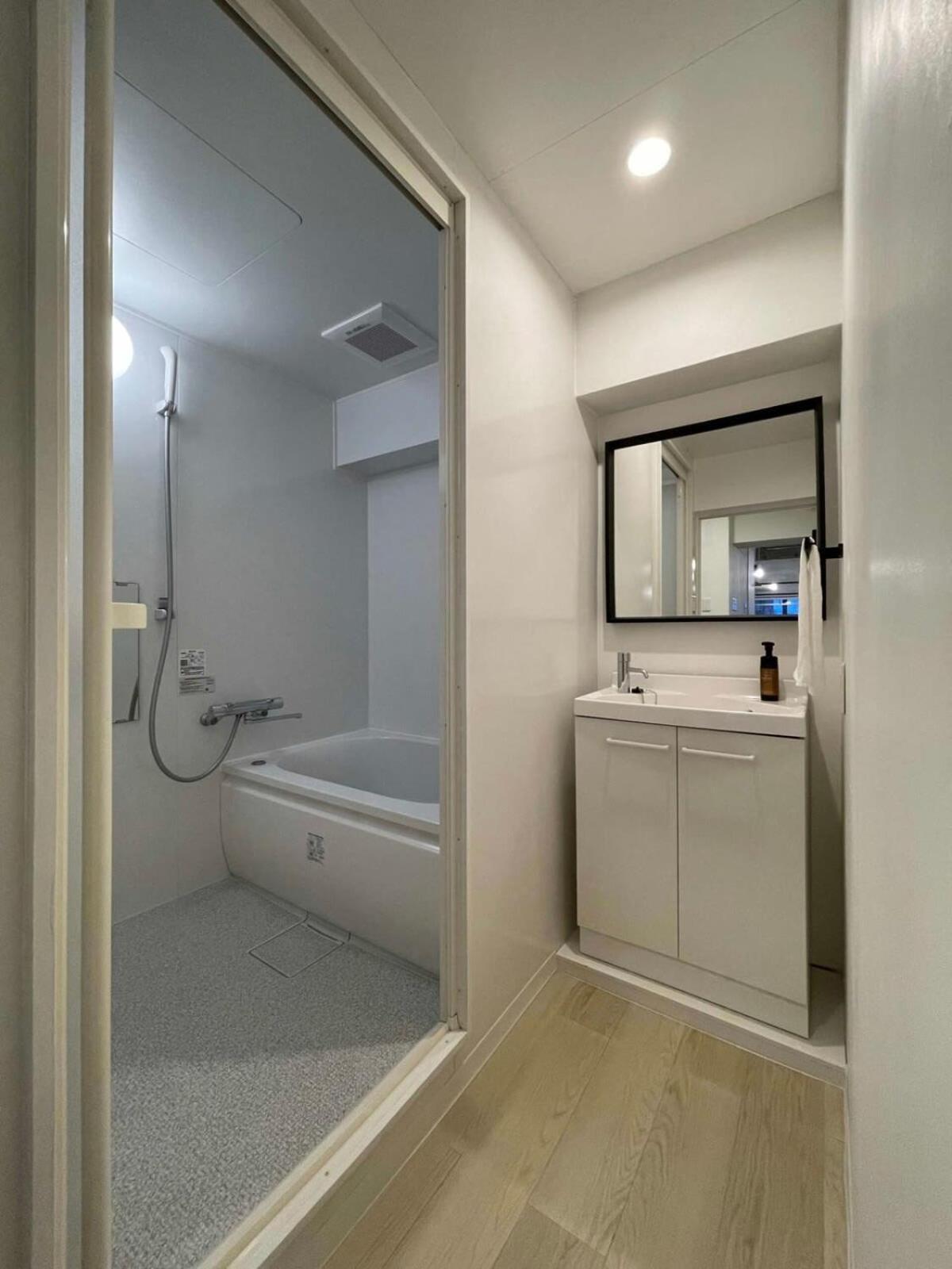 הירושימה Bhotel Dai3Himawari - 30 Sec To Peacepark!! Huge Comfort House Up To 10P מראה חיצוני תמונה